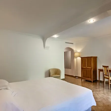 Del Borgo 3* Olbia