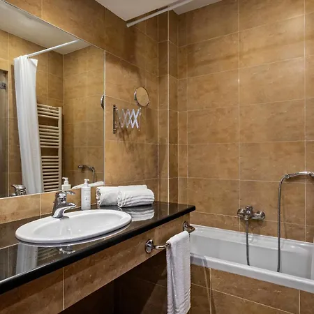 Ξενοδοχείο Del Borgo 3*