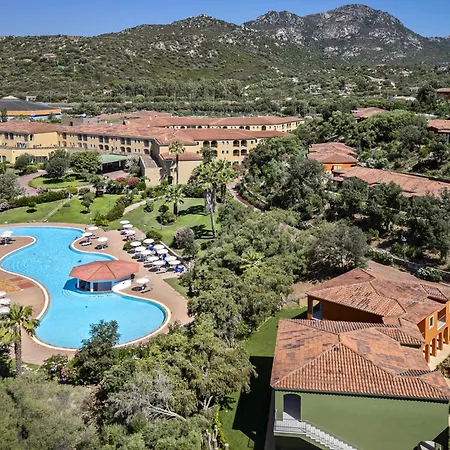 Del Borgo 3* Όλμπια